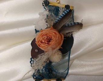 Lace ribbon bracelet "The Call of the Forests" jewelry for bride or bridesmaid, made from dried and stabilized flowers.