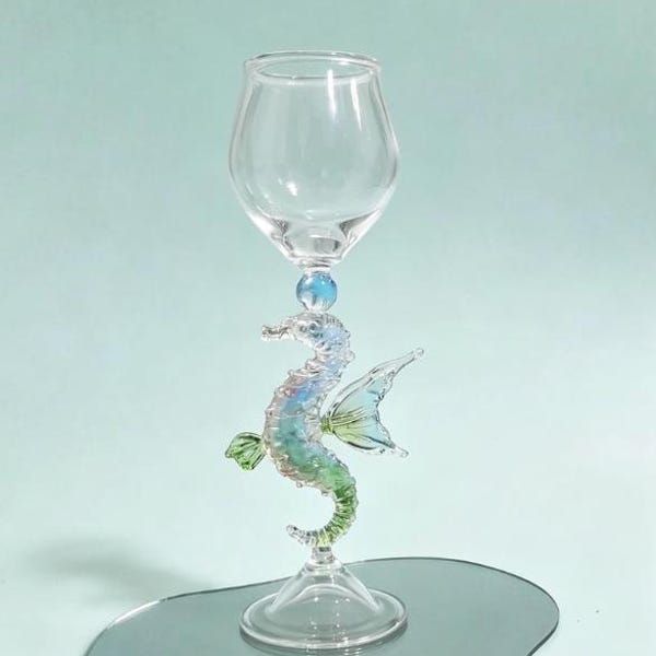 Handmade Seahorse Glass Goblet – Ocean Art Wine Cup, Blown Glass Coastal Decor,Ocean Lover Gift,Functional Art