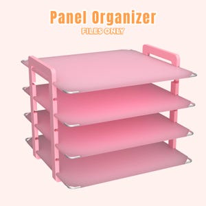 Pode incluir: Um organizador de painel rosa com quatro prateleiras. As prateleiras são suportadas por uma estrutura rosa com detalhes metálicos prateados. O texto "Panel Organizer FILES ONLY" é exibido no topo.