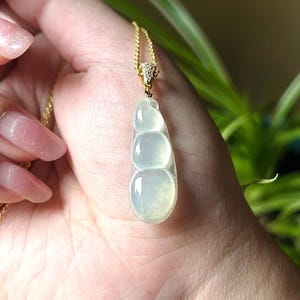 Certified Jadeite Jade Pendant Necklace Jewelry Burmese Untreated Type A Icy Highly Translucent Jadeite Peas Sterling Silver Necklace Gift