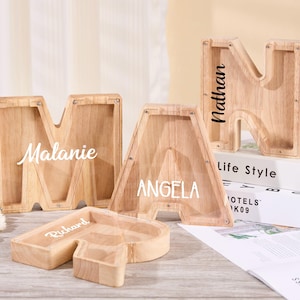 Banco de letras de nombre personalizado, banco de monedas inicial personalizado, banco de letras del alfabeto, alcancía de niña, caja de dinero de letras de madera del banco, regalo para niños