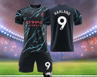 Manchester City De Bruyne Haaland Black Soccer Jersey & Shorts Set, suitable for adults and children's sizes