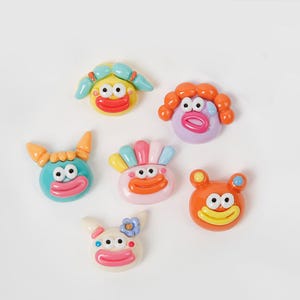 Cute Shinny Cartoon Funny Faces Bear Monster Shoe Charms Croc Pins Shoe Accessories High Quality Custom Personalized Collectible Hand Craft