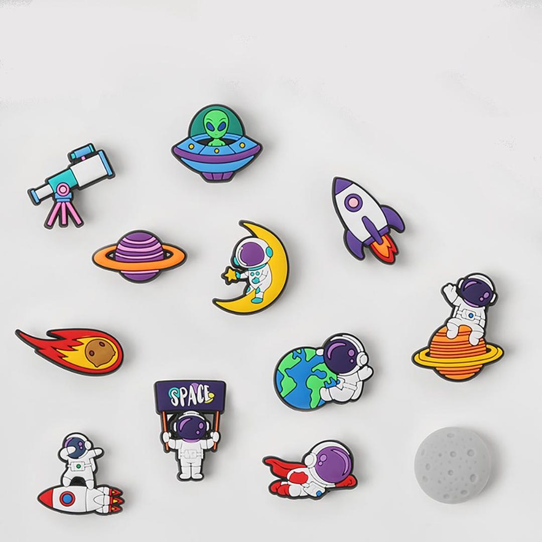 Cute Alien Gray Man Astronaut Moon Star Space Shoe Charms Croc Pins ...