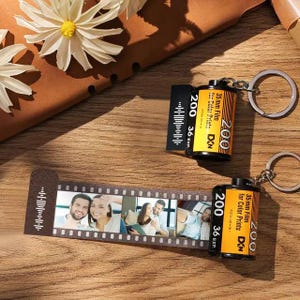 Custom Film Roll Keychain - Camera Film Roll Keychain Gift - Personalized film roll - Photos film roll - Couples or Fathers Day Gift!