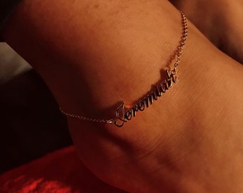 Bracelet de cheville avec prénom personnalisé : Bracelet de cheville personnalisé en acier inoxydable