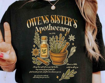 Ownes Sister's Apothecary Sweatshirt, Magisk Praktisk T-shirt, Midnatts Margaritas Häxig, Praktisk Magisk T-shirt, Magisk Apothecary T-shirt