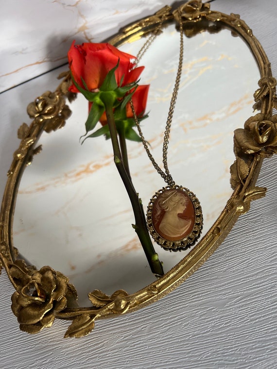 Vintage Cameo hand carved carnelian necklace.