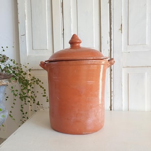 old clay pot with lid, large antique cabbage pot, pottery lard pot, stone pot, earthenware, vintage storage pot, brocante, country house