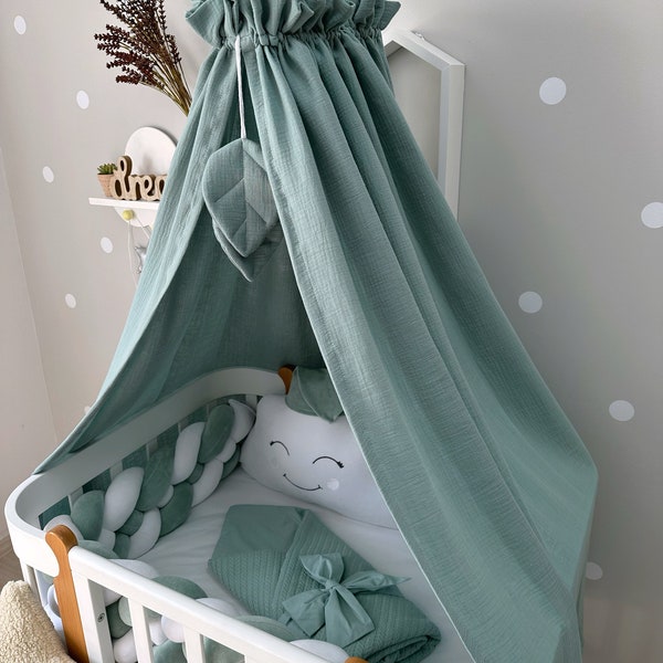 Bed canopy