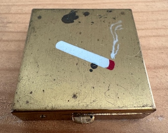 Vintage Portable Mini Pocket Ashtray Cigarette Graphic