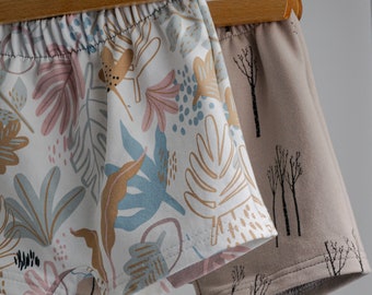 Shorts made of patterned summer sweat - various motifs