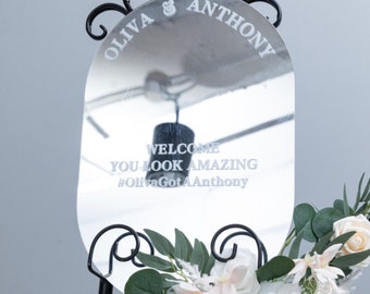 Modern Wedding Sign, Pill Shape Silver Mirror Acrylic Wedding Sign, Mirror Wedding Sign YK100