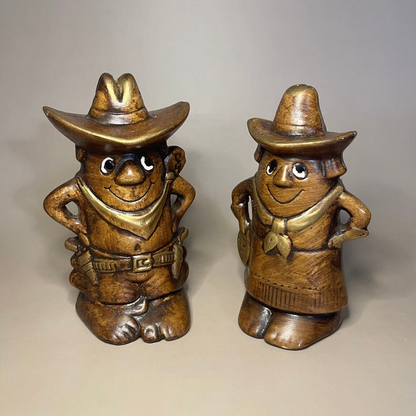Vintage Cowboy and Cowgirl Salt & Pepper Shaker Set- Treasure Craft- Made in USA- 1960s Ceramic- Country Western Theme Kitchen- Collector