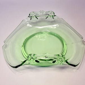 Vintage LE Smith Mount Pleasant Green Uranium Bon Bon Dish with Double Rolled Handles- Small Decorative Trinket Tray- Collector Gift