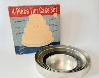 Vintage 1950s Bake King 4-Piece Tier Cake Pan Set- Original Box Included- Mid Century Bakeware and Kitchenware- Collectible