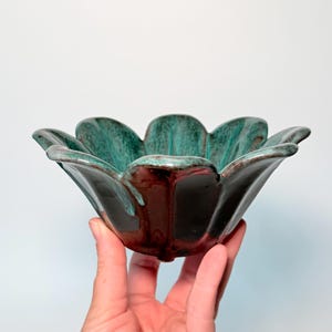 Vintage 1960s Canuck Pottery Flower Petal Dish with Blue Drip Glaze- Evangeline Ware #968- Made in Canada- Jewelry, Candy or Trinket Dish
