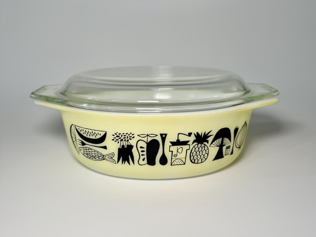 Vintage 1950s Pyrex Mod Kitchen 1.5 Quart Oval Casserole Dish With Lid ...