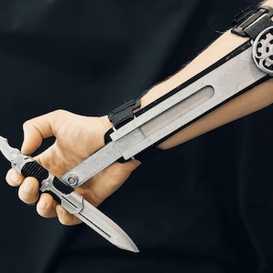 Fichiers STL Fidget Toy, mécanisme à double action Assassin's Hidden Blade Connor imprimés en 3D