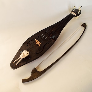 SMYK \ Gadulka \ gudok (Fidel, Slavyan tagelharpa) \ Jouhikko \ Bowed lyre \ Medieval instrument