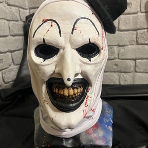 Terrifier mask