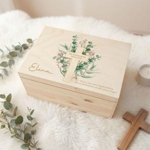 Caja de recuerdos personalizada con nombre y fecha - cruz de eucalipto - caja de madera - caja de recuerdos para bautizo, comunión, confirmación - caja de regalo