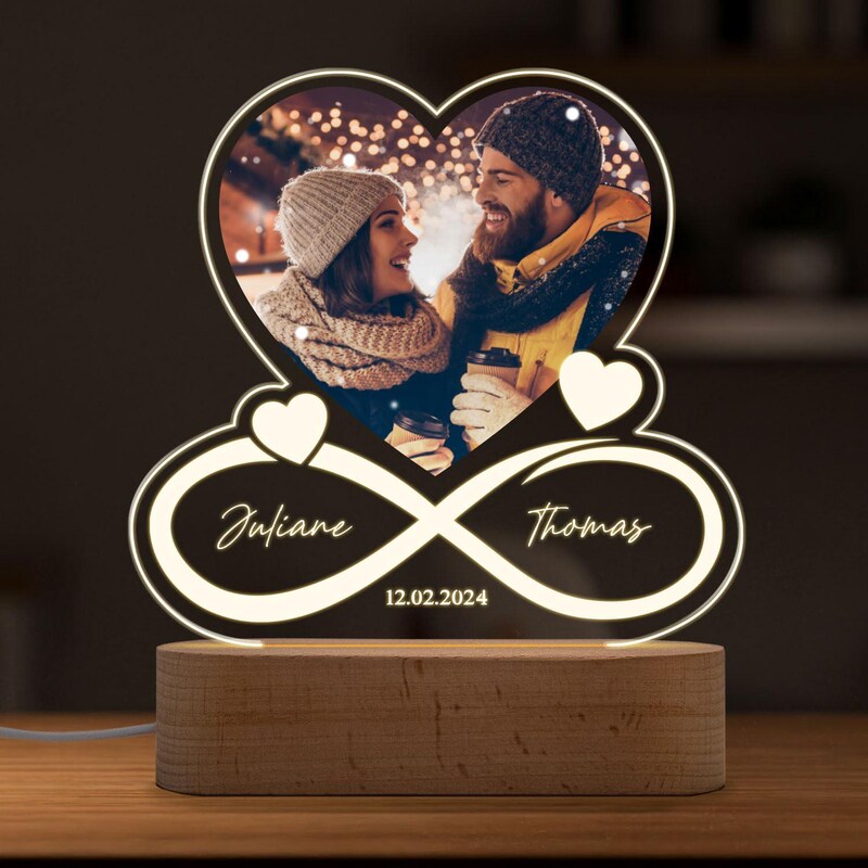 Lampada 3D Luna Personalizzata Con Foto E Testo – Regalo Unico, Ricaricabile USB, 16 Colori Con Telecomando
