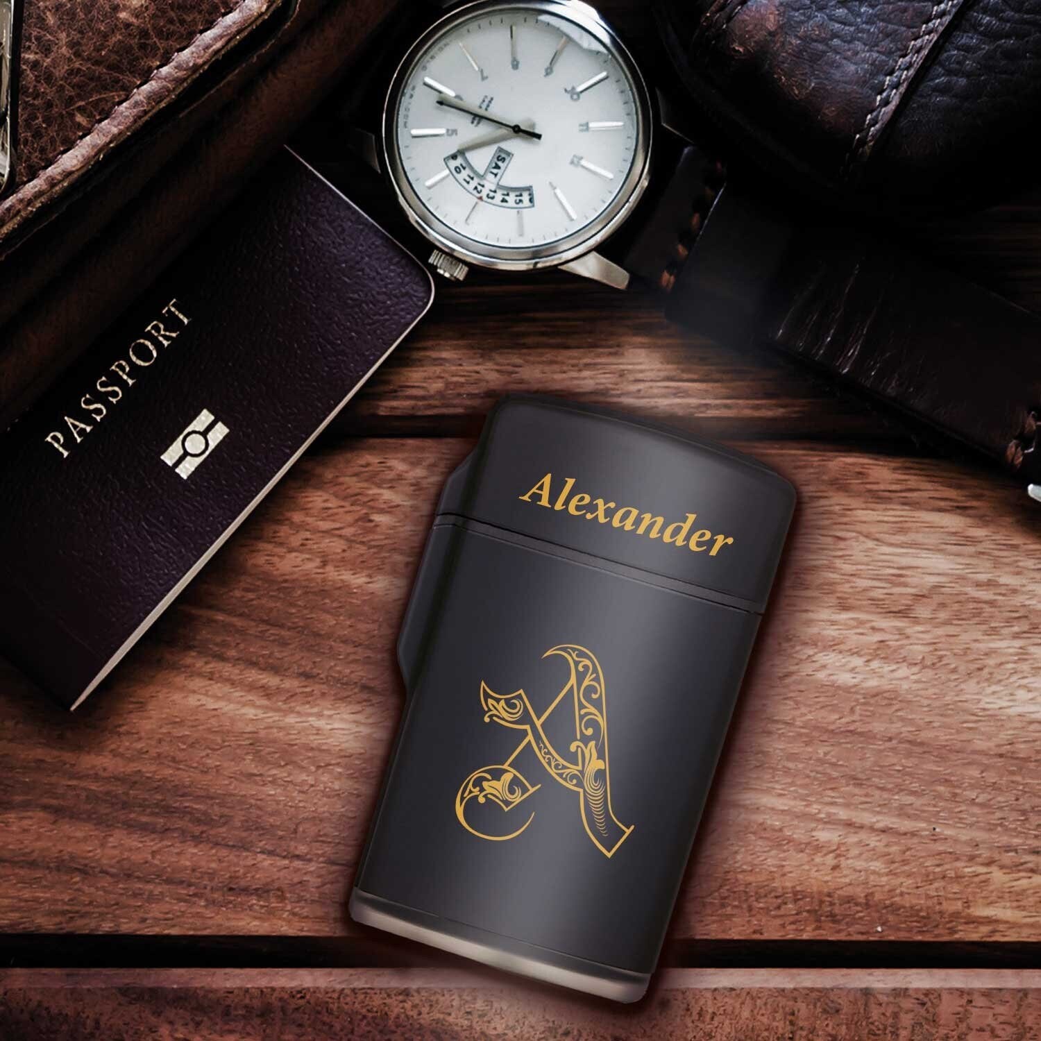 Persönliches Feuerzeug Mit Wunschname – Individuelles Sturmfeuerzeug Für Männer Als Geschenk