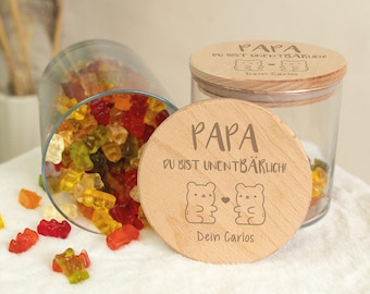 Vorratsglas - UnentBÄRlich Papa - personalisiert mit Namen - graviert inkl. Holzdeckel - Vorratsdose - zum Vatertag - Keksdose - Gummibär