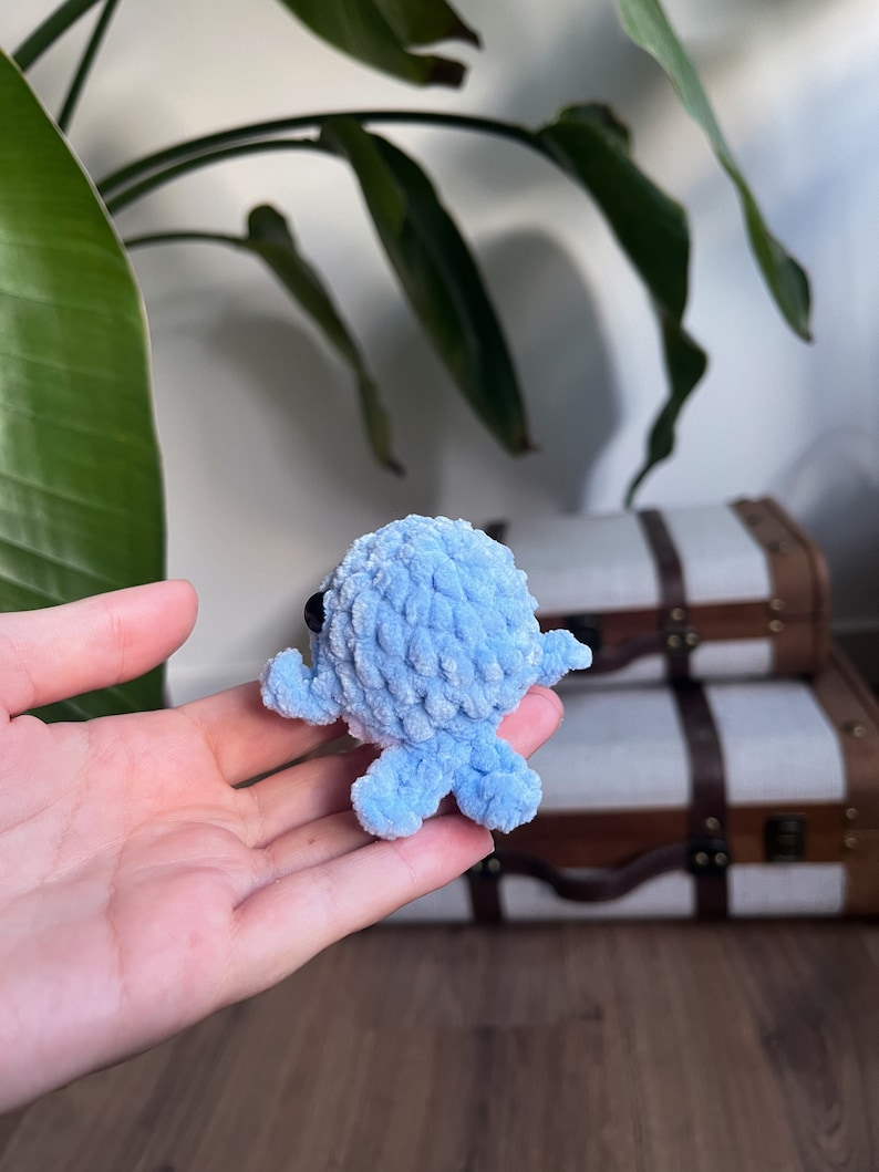 Mini Whale Keychain crochet Plushie stuffed animal zdjęcie 3