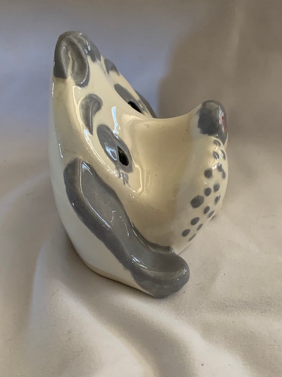 Ceramic art eyeglass holder dog - image 4