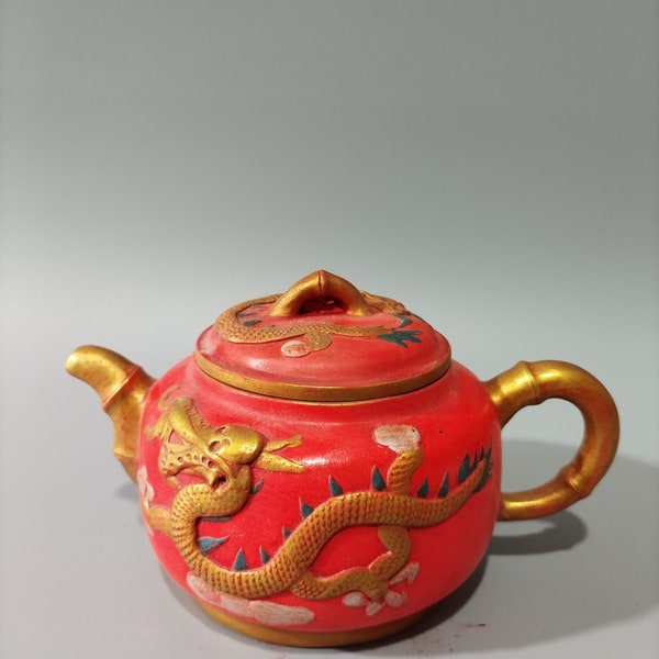 Ancient Cinnabar Teapot, Exquisite Hand-Carved, Chinese Antiquity, Precious and Rare, Gift, Collectible, Desktop Ornament, Decor - L1002
