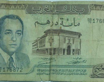 Artistic Moroccan Currency: 100 Dirhams King Hassan II type 1970