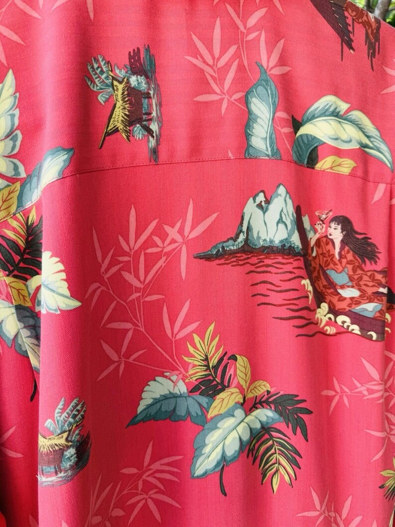 Camisa hawaiana Tommy Bahama talla M, de seda, con estampado de hojas tropicales, color naranja Aloha, excelente estado. imagen 7