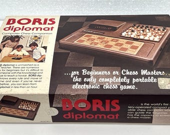 Boris Diplomat Vintage Computer Chess Companion Oryginalne pudełko Instrukcja Testowane działa
