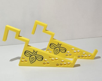 Segeberger // Styrofoam // Honeycomb holder // Honeycomb // Frame holder // Beekeeping aid // Beekeeper // Frame holder // Beehive