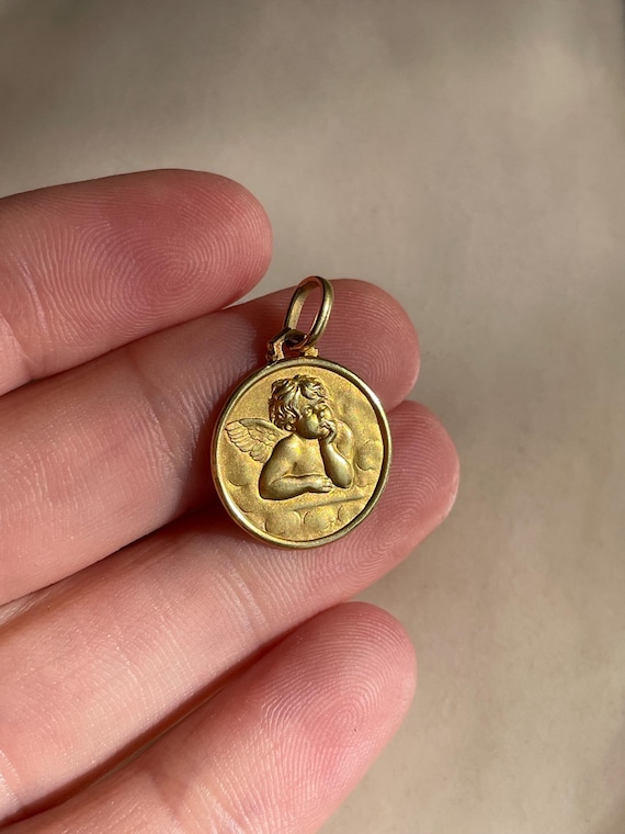 Solid Gold Vintage Charms - image 7