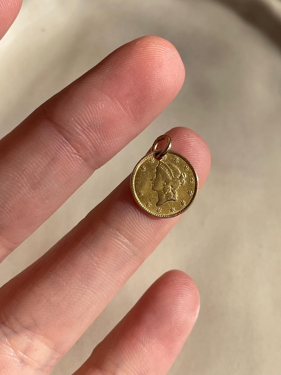 Solid Gold Vintage Charms - image 15