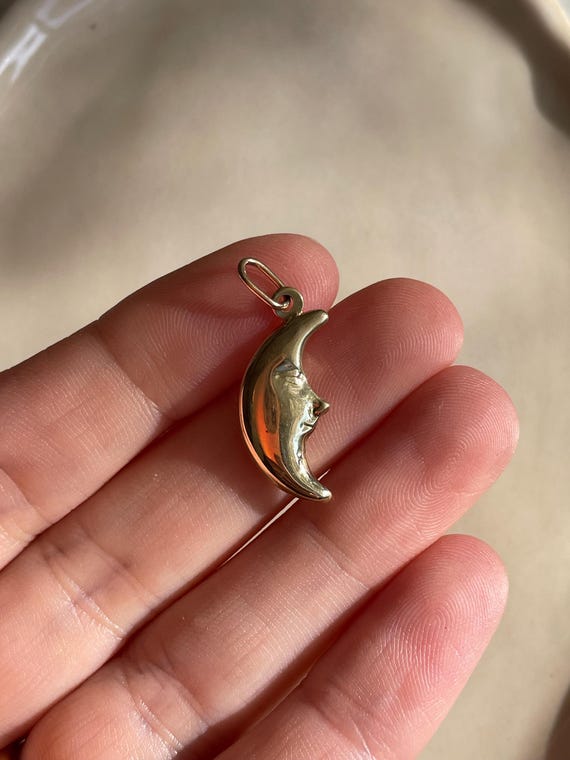 Solid Gold Vintage Charms - image 20