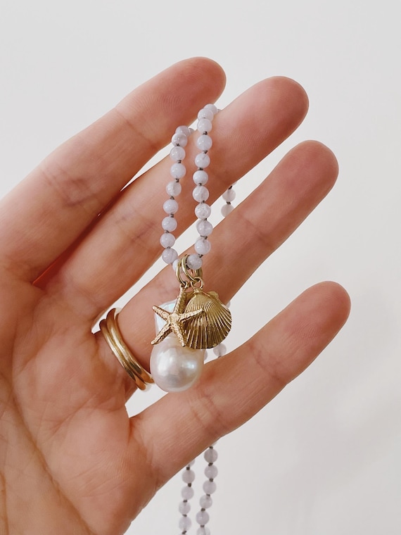 Solid Gold Vintage Charms - image 14