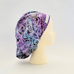 BrightCaps Surgical cap Traditional Bouffant Cap Purple cap with contrasting polka dot headband