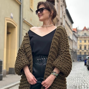 Olive Boho Cardigan – Chunky Cozy Hand-Knitted Open Front Sweater, Oversized, Elegant Gift for Wife Girlfriend Sister or Mother