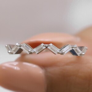 Baguette Diamond Wedding Band, 0.48 Cttw Baguette Moissanite Diamond Stackable Matching Band, Bridal Set Anniversary Zig Zag Band for Women