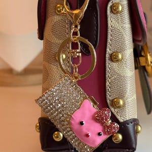 Kitty Crystal Pink handtasbedel