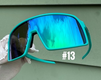 Wraparound High-Performance unisex Sports Eyewear.  UV Protection Sports Sunglasses.  Sport Cycling Sunglasses.