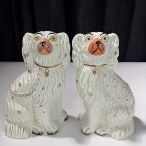 Antique Staffordshire Spaniel Dogs – Pair, Victorian Flatback Mantel Dogs (c. 1850–1880)
