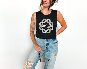 Dualidade Mística Celestial Witchy Boho Snake Muscle Tank