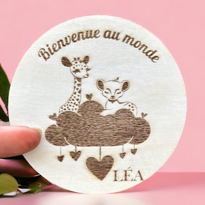 Carte Bienvenue bébé | Carte en bois personnalisée | cadeau naissance | Carte étape bébé