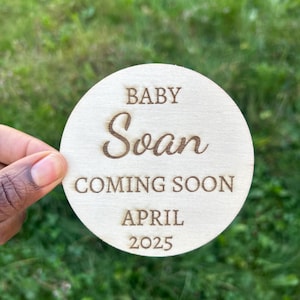 Carte d'annonce de grossesse de bébé, carte en bois bébé, date d'accouchement, à venir, annonce de grossesse, carte bébé avec nom, arrivée.