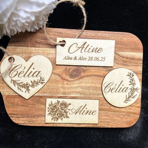 Marque place en bois en forme ronde ou carre Personnalisable, Marque place personnalisé, marque place bois, marque place mariage.
